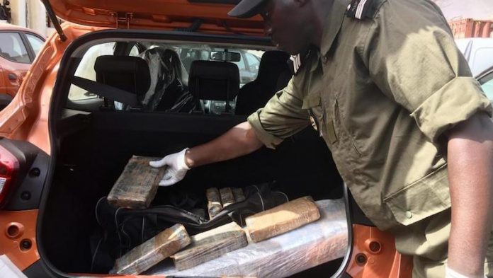 Narcotrafic : plus d’une tonne de cocaïne saisie à Dakar en une semaine